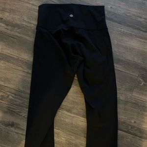 Lululemon wunderlux cropped legging